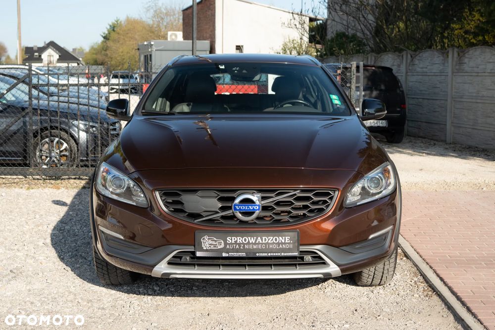 Volvo V60 Cross Country D4 Momentum - 3