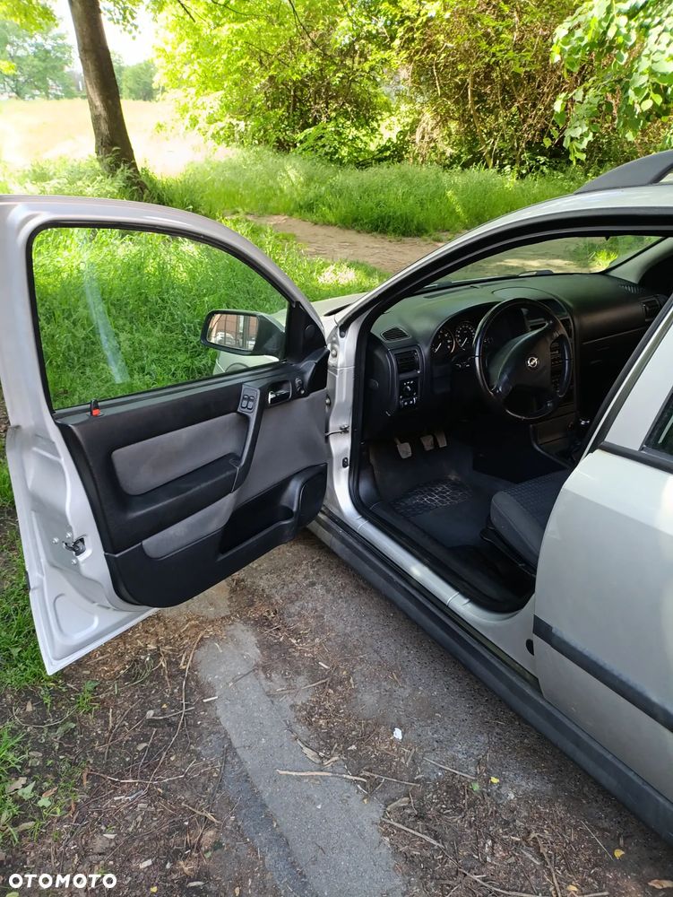 Opel Astra - 14