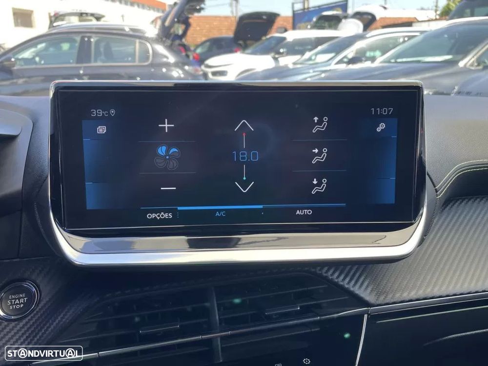 Peugeot 208 1.2 PureTech GT Line EAT8 - 30