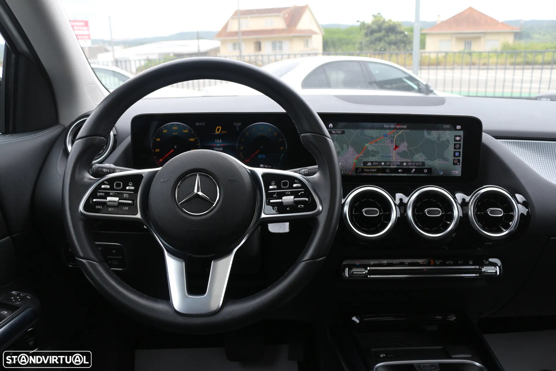 Mercedes-Benz GLA 250 e Progressive - 17