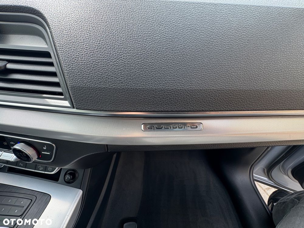 Audi Q5 40 TDI Quattro S tronic design - 21