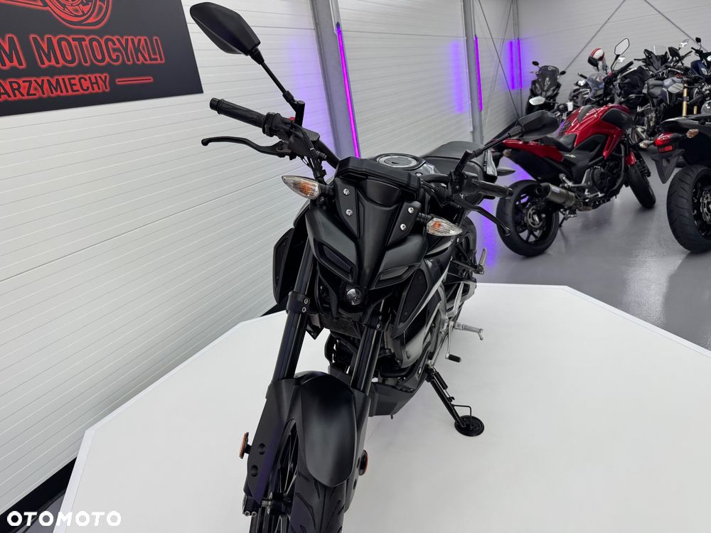 Yamaha MT - 20