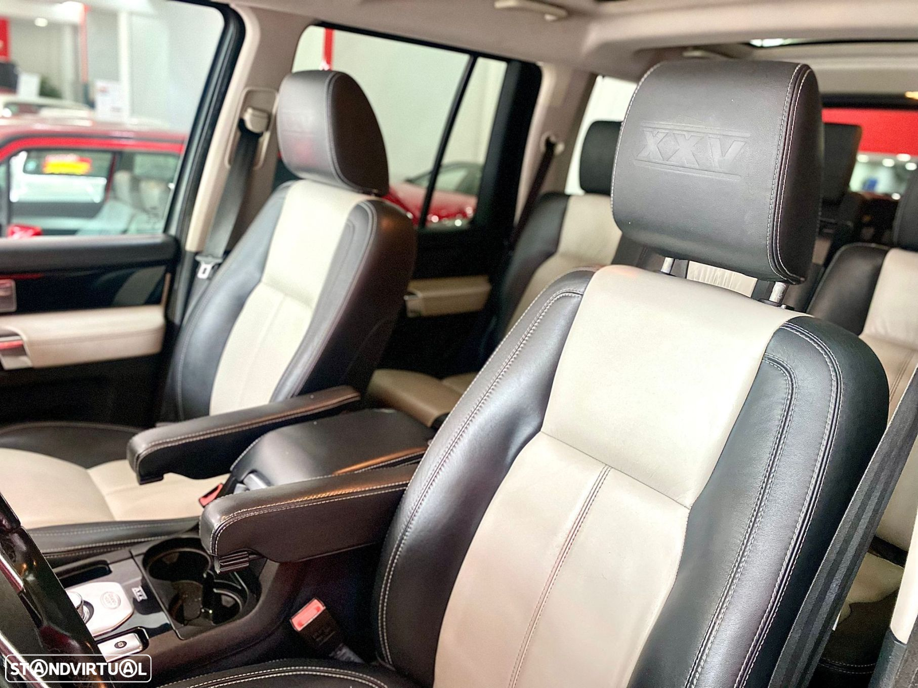 Land Rover Discovery 4 3.0 TD V6 HSE - 18