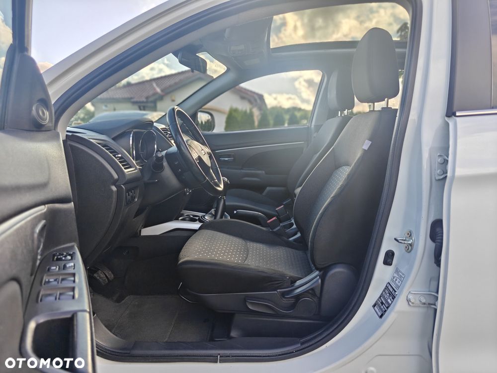 Mitsubishi ASX 1.6 Intense AS&G - 17