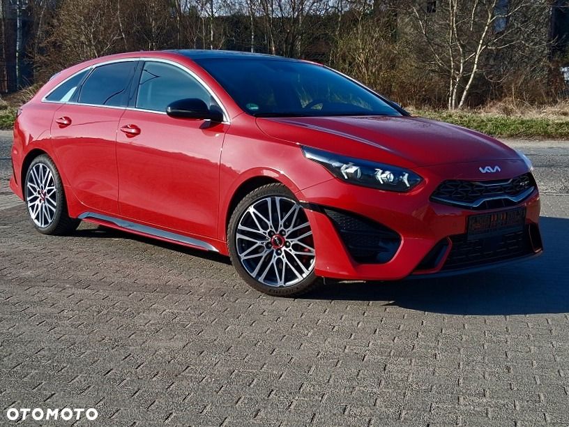 Kia ProCeed 1.6 T-GDI GT DCT - 3