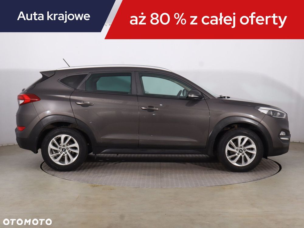 Hyundai Tucson - 8