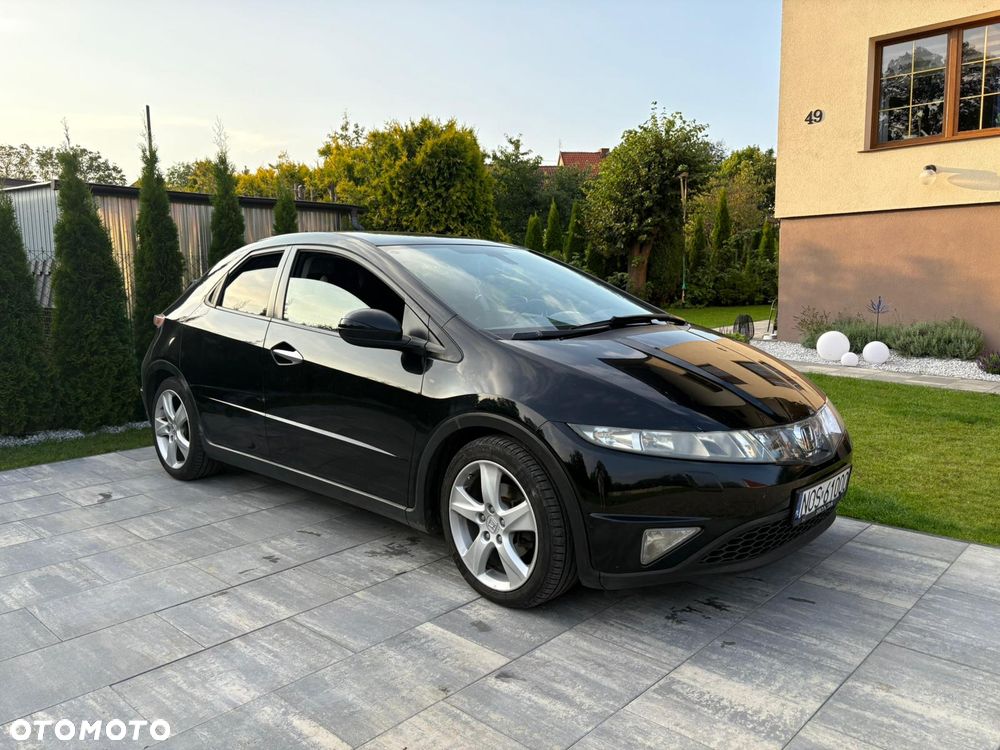 Honda Civic 2007 photo 2
