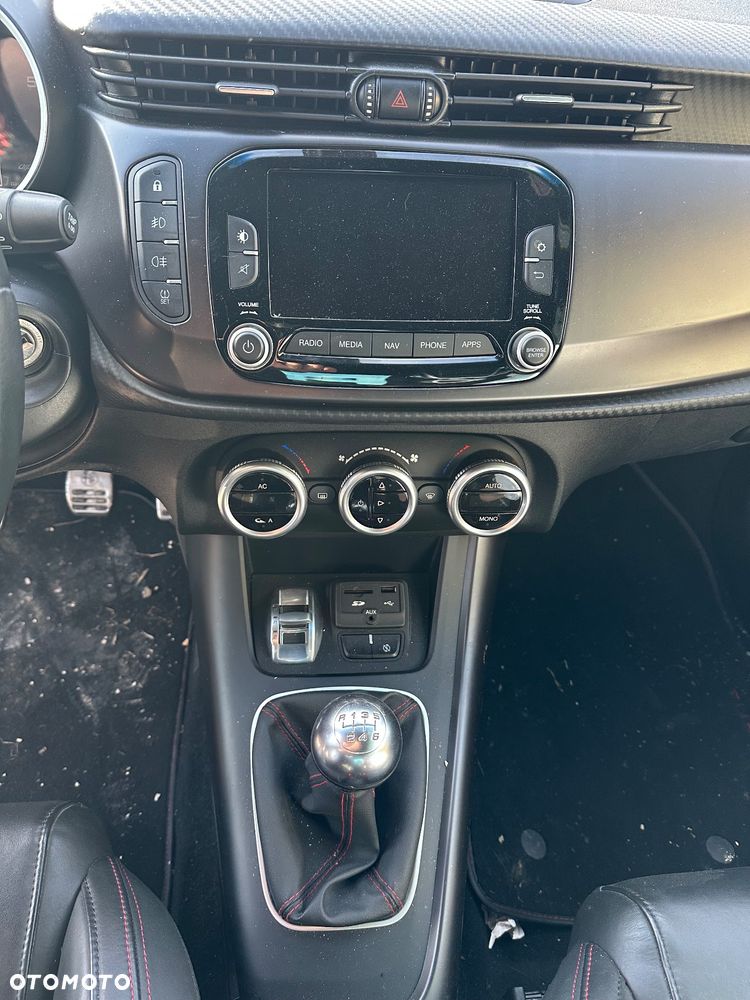 Alfa Romeo Giulietta 2.0 JTDM 16V Sport - 10