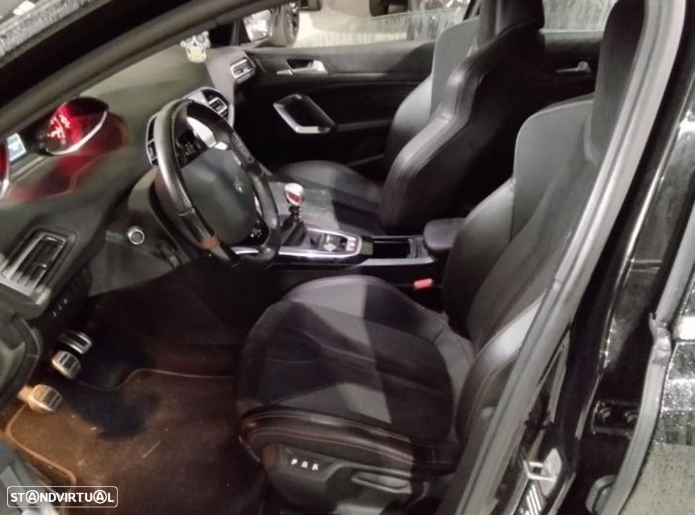 Peugeot 308 GTi by Sport - 4