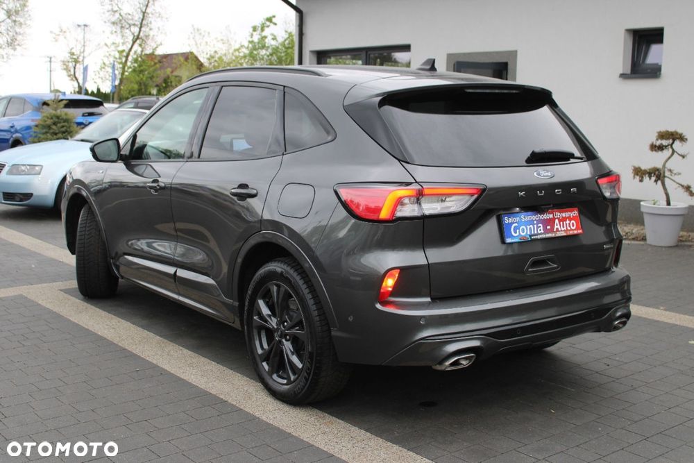 Ford Kuga - 4