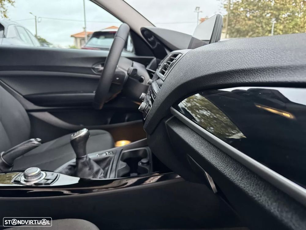 BMW 218 d Coupe Advantage - 34