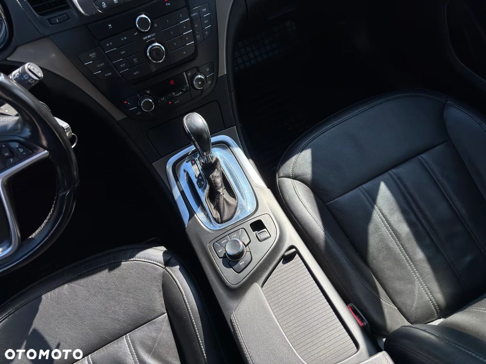 Opel Insignia 2.0 CDTI Automatik - 24