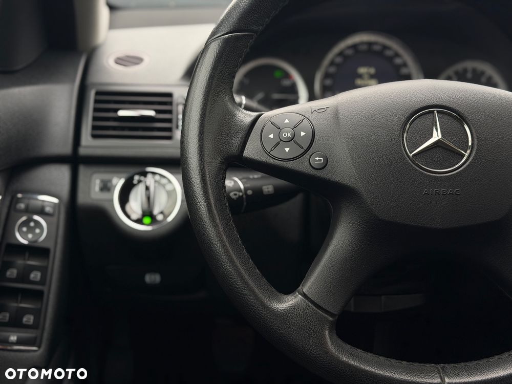 Mercedes-Benz Klasa C 180 Kompressor Avantgarde - 15