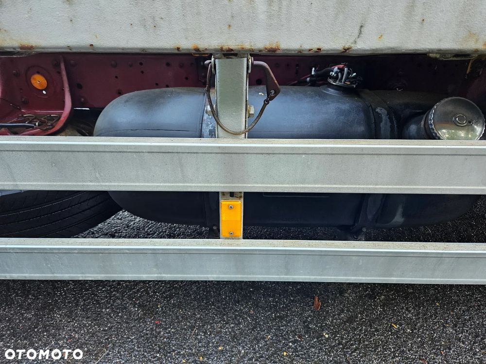 Mercedes-Benz 814D - 8