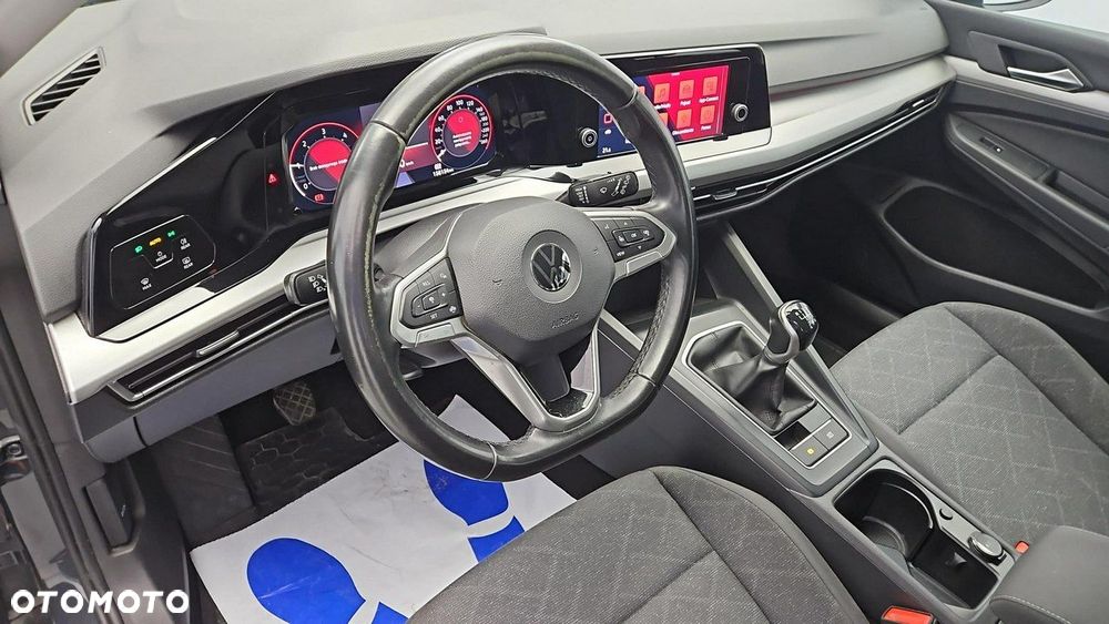 Volkswagen Golf VIII 2.0 TDI Life - 9