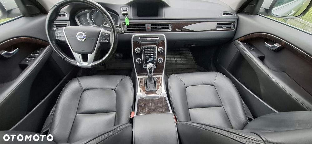 Volvo XC 70 - 11