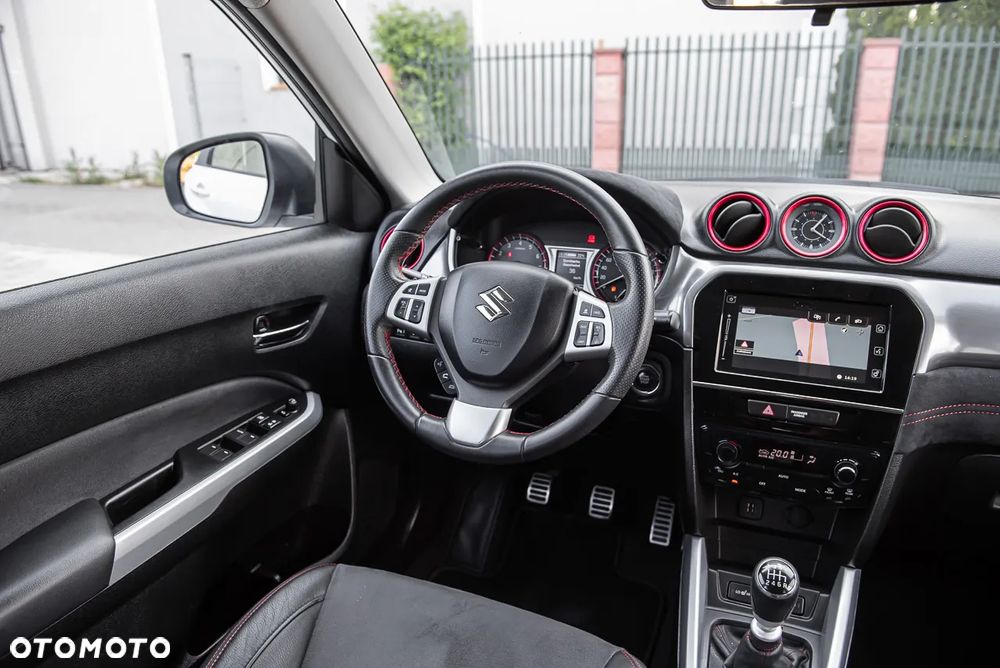 Suzuki Vitara 1.4 Boosterjet Allgrip Comfort+ - 28