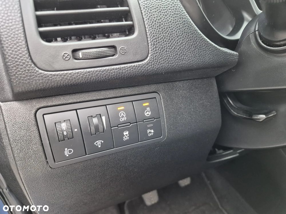 Hyundai ix20 1.6 Premium - 24