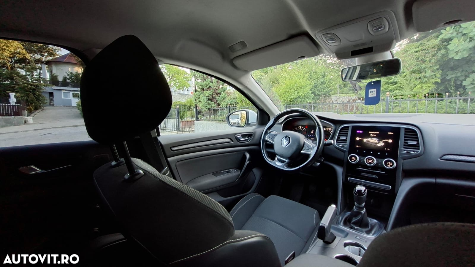 Renault Megane Blue dCi Life - 11
