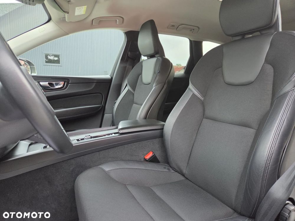 Volvo XC 60 D4 Geartronic Momentum - 13
