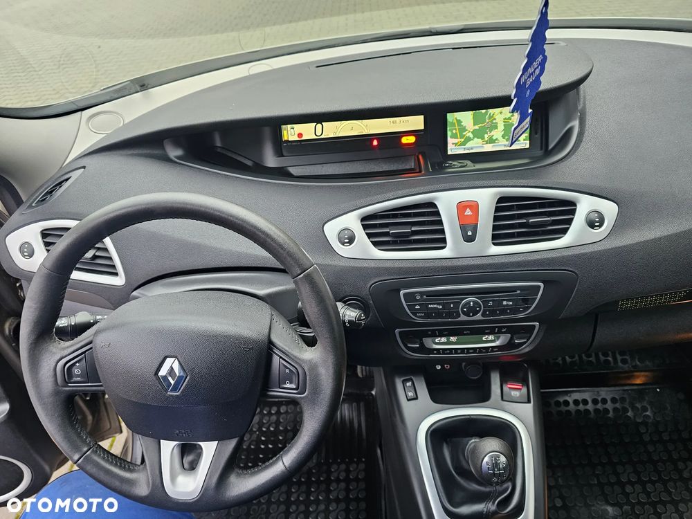 Renault Scenic TCe 130 Dynamique - 11