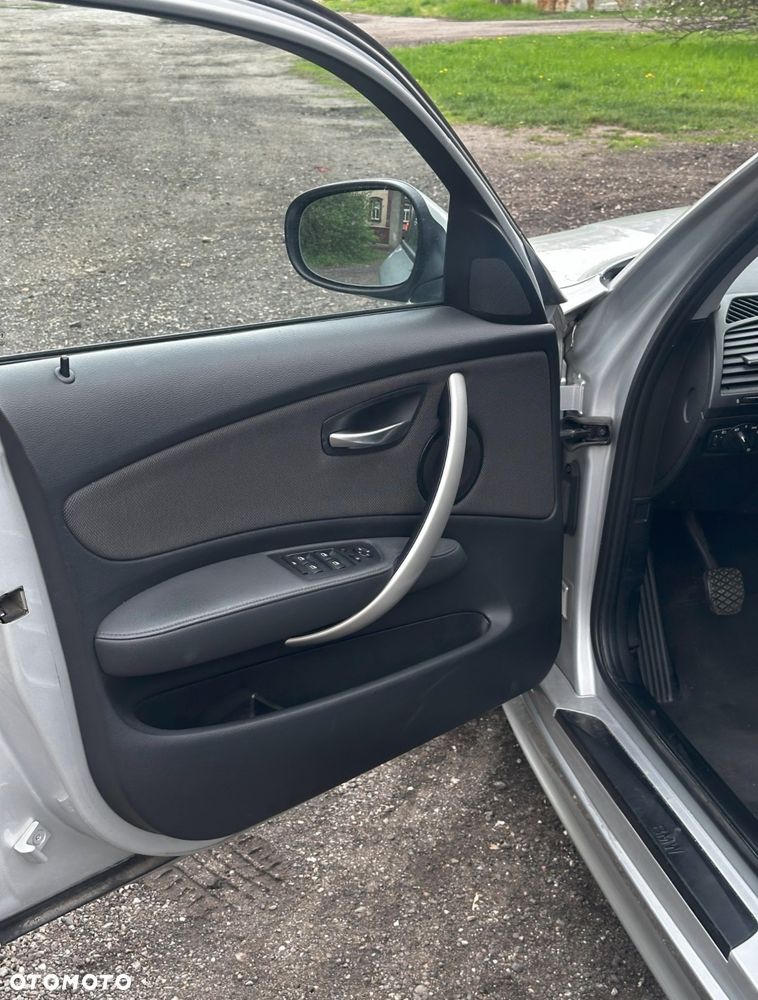 BMW Seria 1 120d - 9