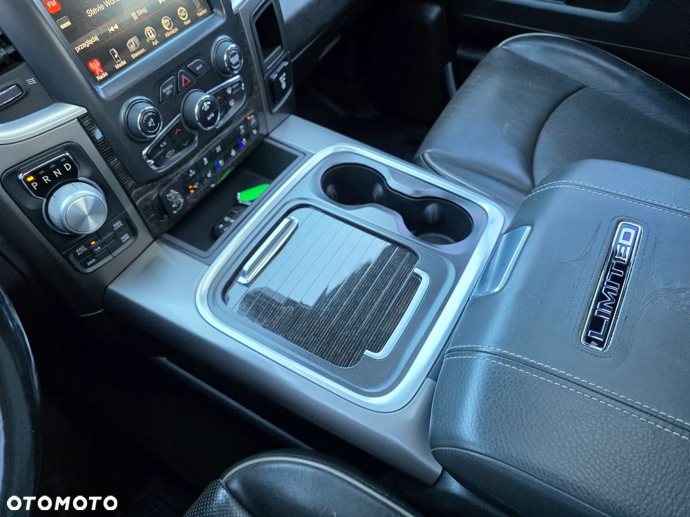 RAM 1500 - 19