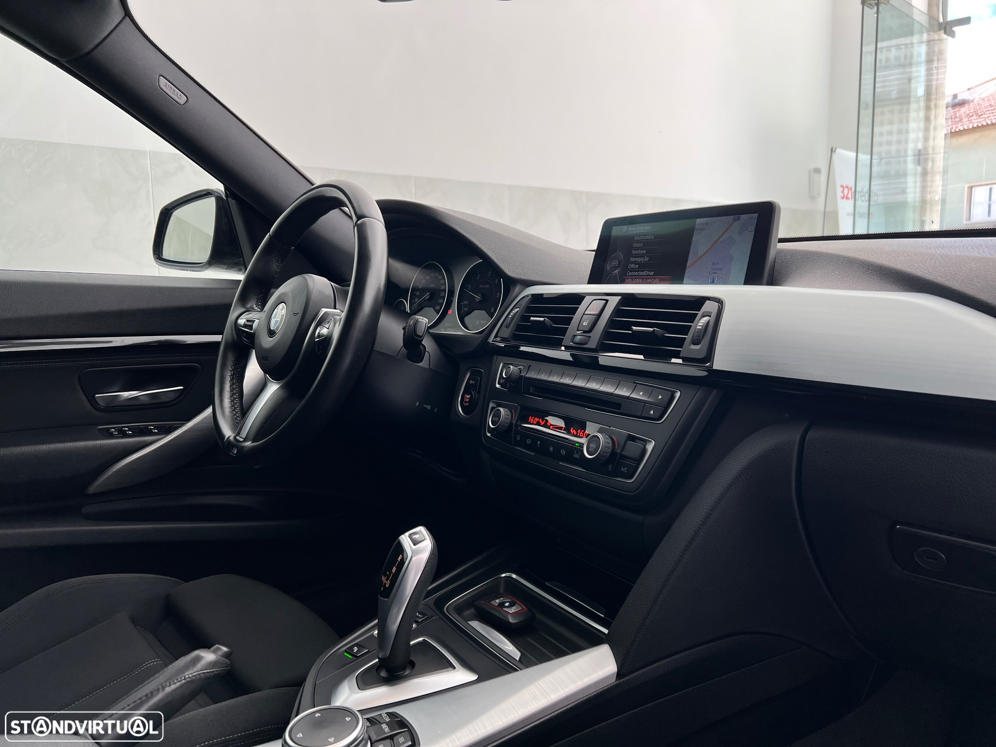 BMW 318 Gran Turismo d Auto Line Sport - 40