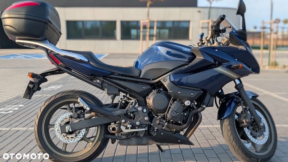 Yamaha XJ - 2