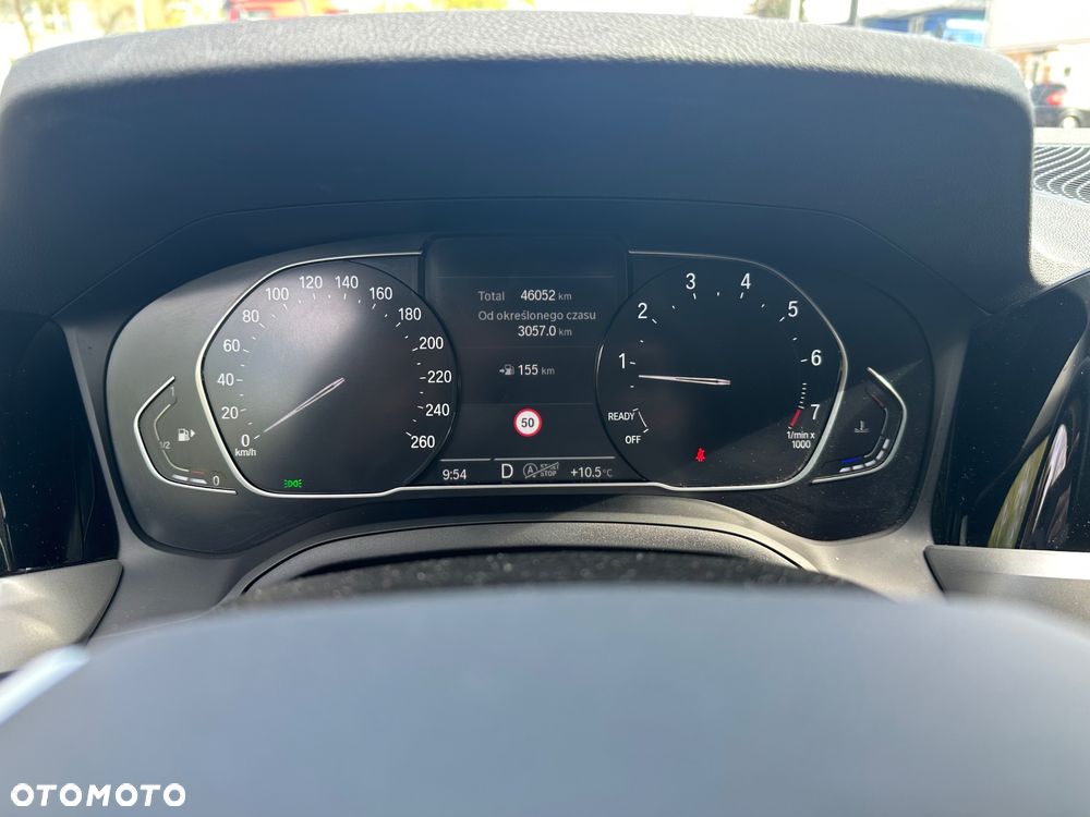 BMW Seria 3 318i - 14