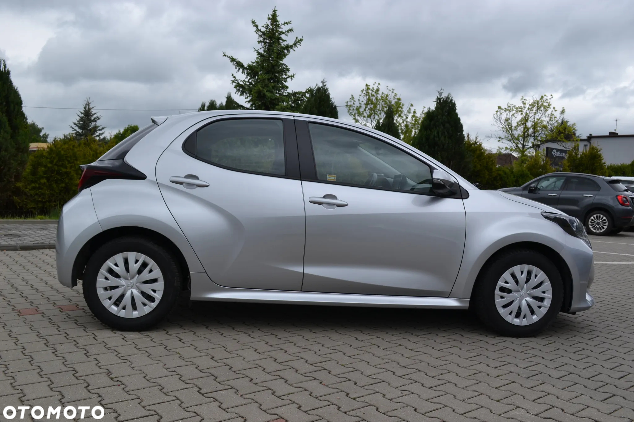Toyota Yaris - 9