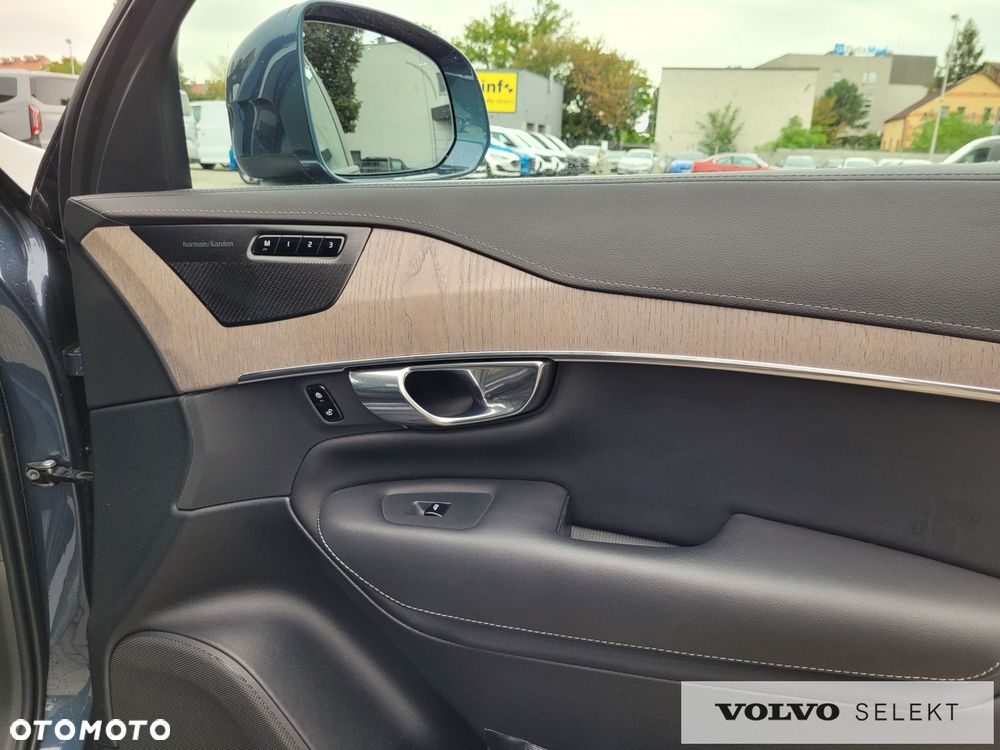 Volvo XC 90 - 28