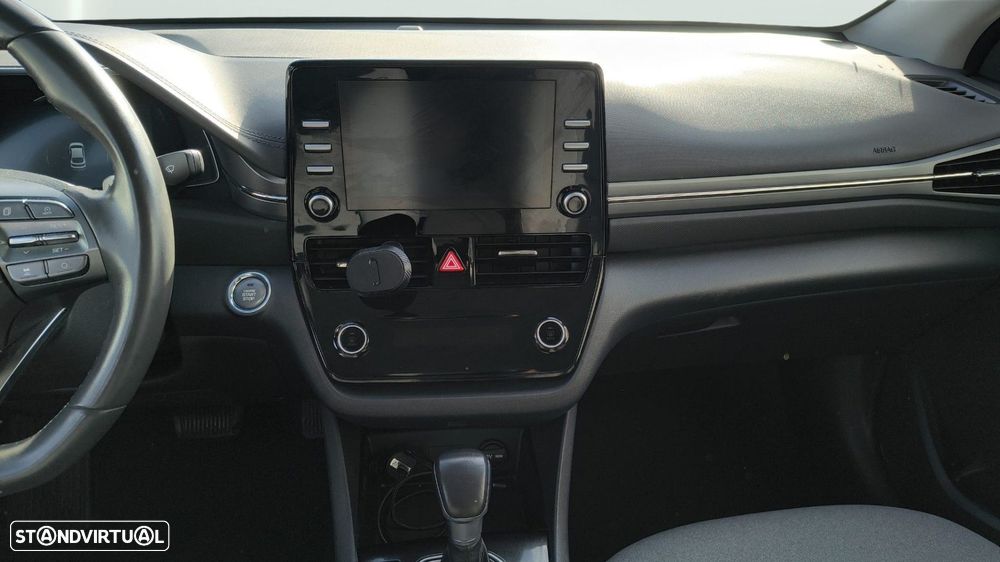 Hyundai Ioniq 1.6 GDI HEV - 12