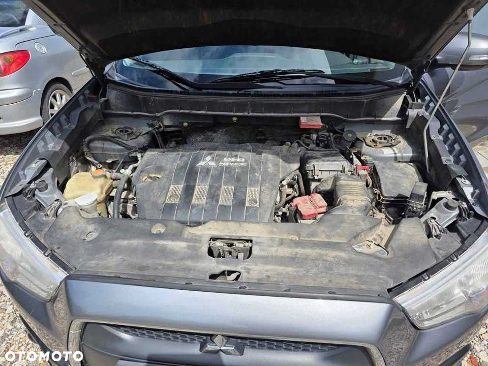 Mitsubishi ASX - 4