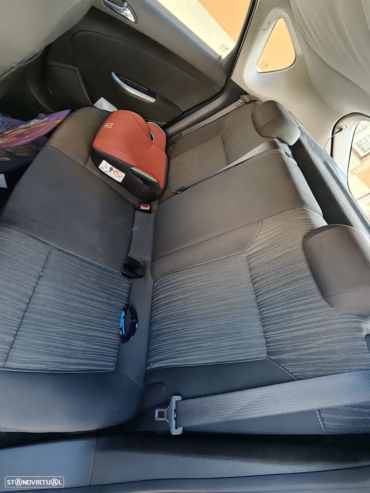 Opel Astra - 5
