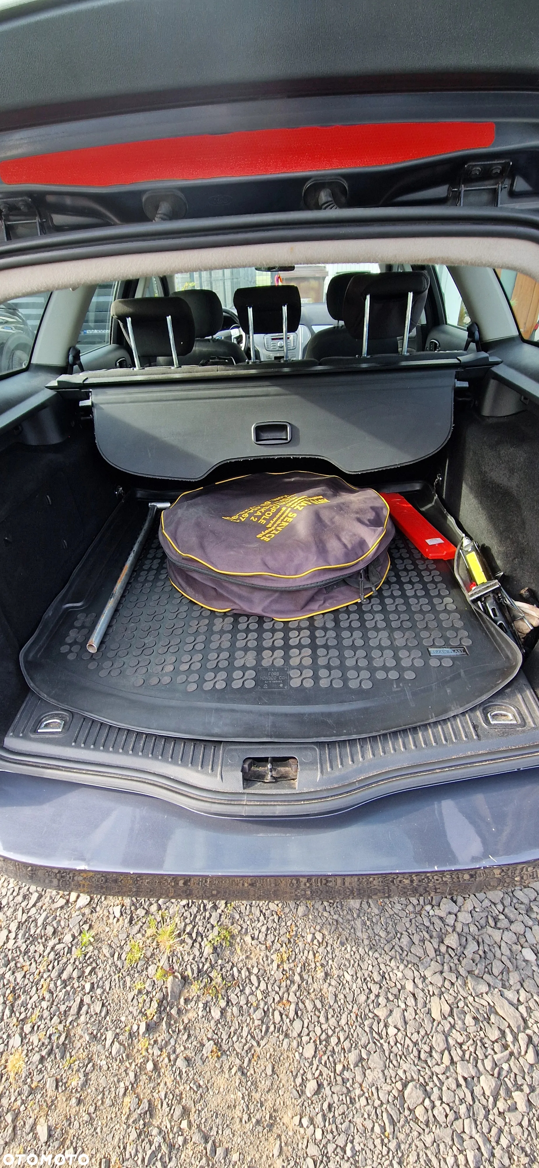 Ford Mondeo 1.6 Ambiente - 13