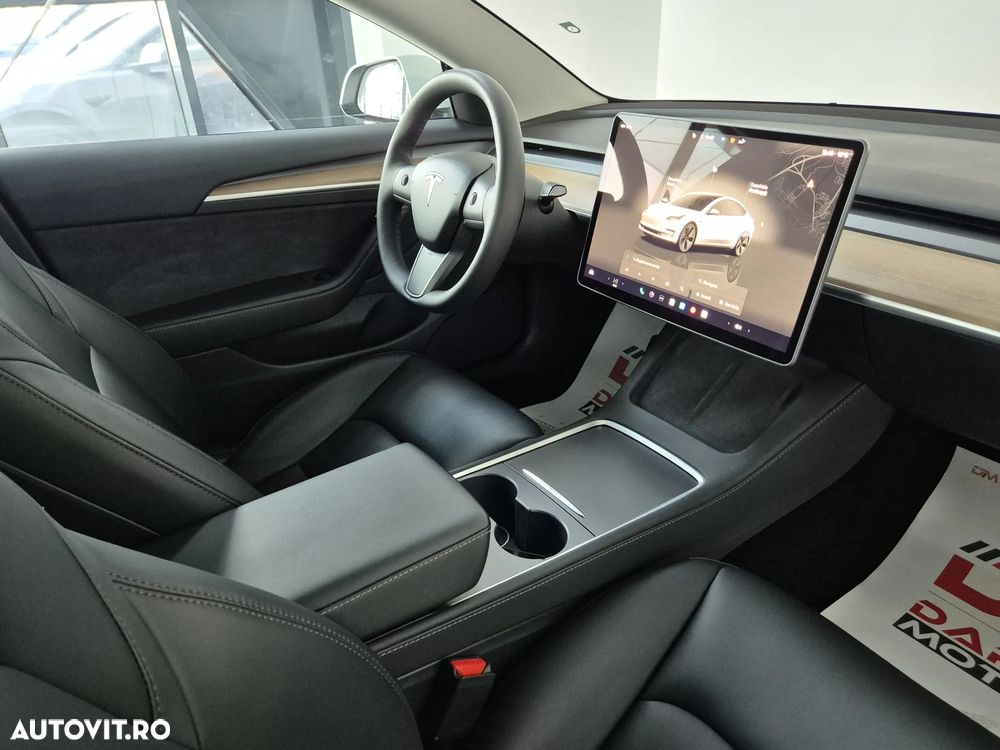 Tesla Model 3 Standard Reichweite Plus Hinterradantrieb - 9
