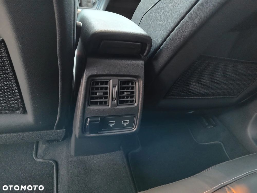 Renault Captur 1.3 Energy TCe FAP Intens - 22
