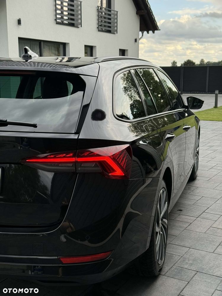 Skoda Octavia 2.0 TDI SCR Style DSG - 5