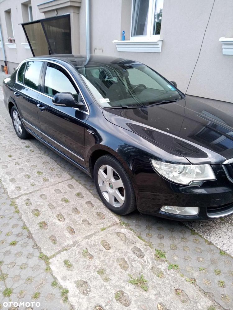 Skoda Superb 2.0 TSI L&K DSG - 11