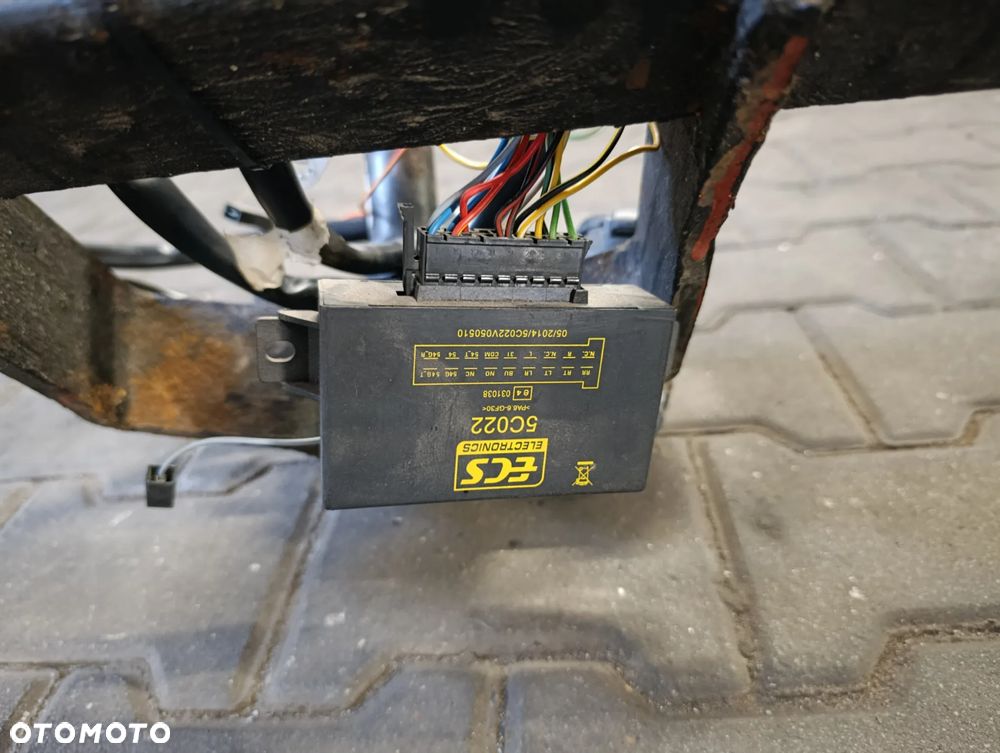 SUZUKI SWIFT SPORT V MK7 1.6 16V BELKA HAK HOLOWNICZY MODUŁ - 5