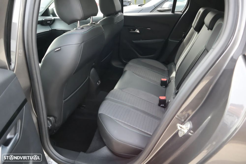 Peugeot 208 PureTech 100 EAT8 Allure Pack - 10