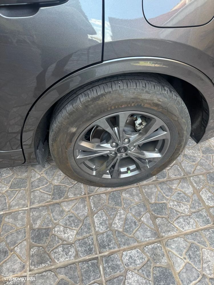 Ford Kuga 2.5 FHEV ST-Line - 4