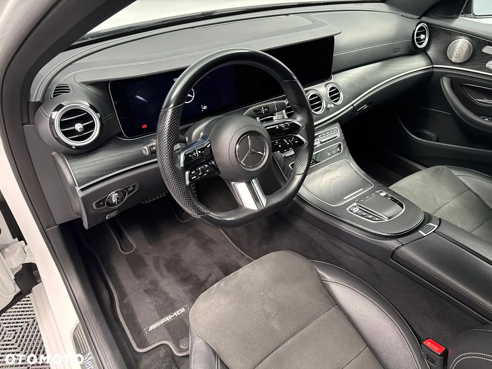 Mercedes-Benz Klasa E 220 d mHEV 4-Matic AMG 9G-Tronic - 13