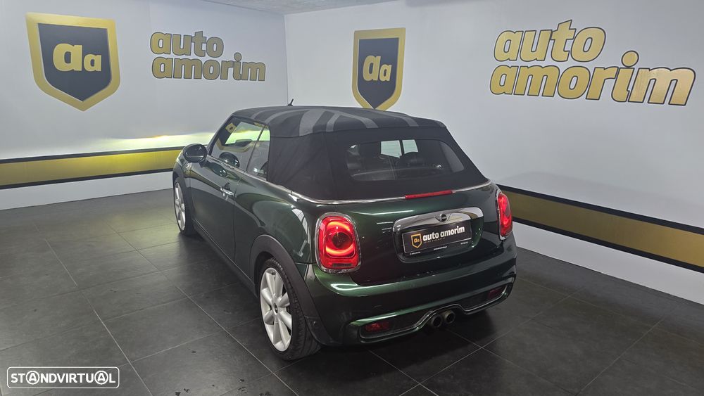 MINI Cabrio Cooper S Sidewalk - 22