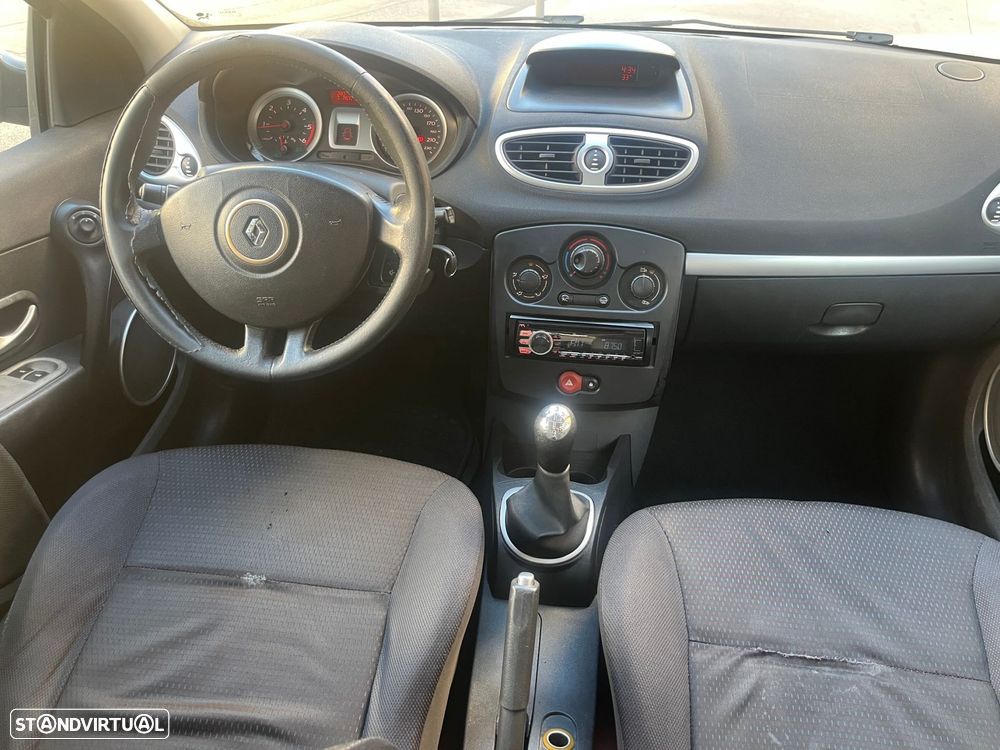Renault Clio 1.5 dCi Dynamique - 22
