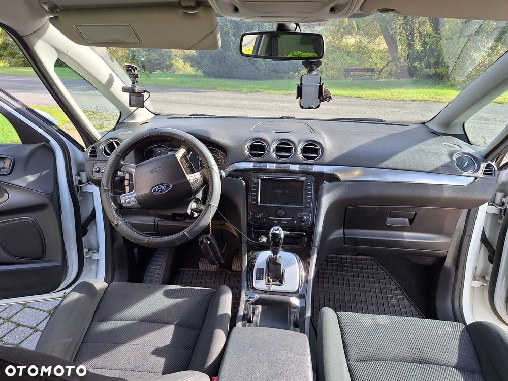 Ford S-Max - 7