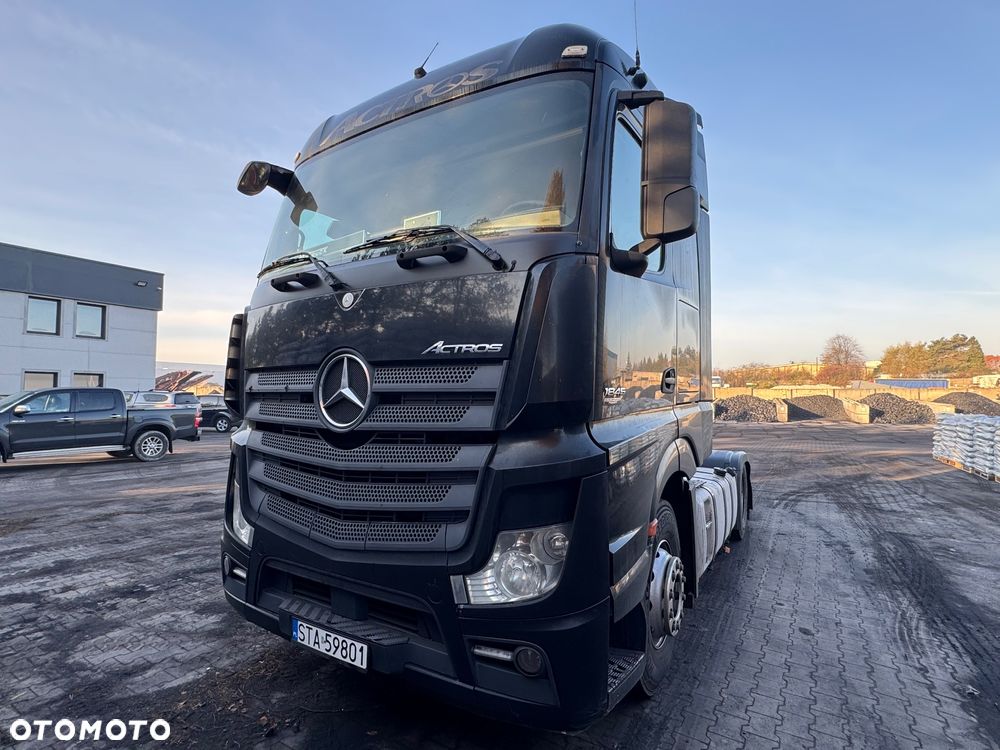 Mercedes-Benz Actros - 1
