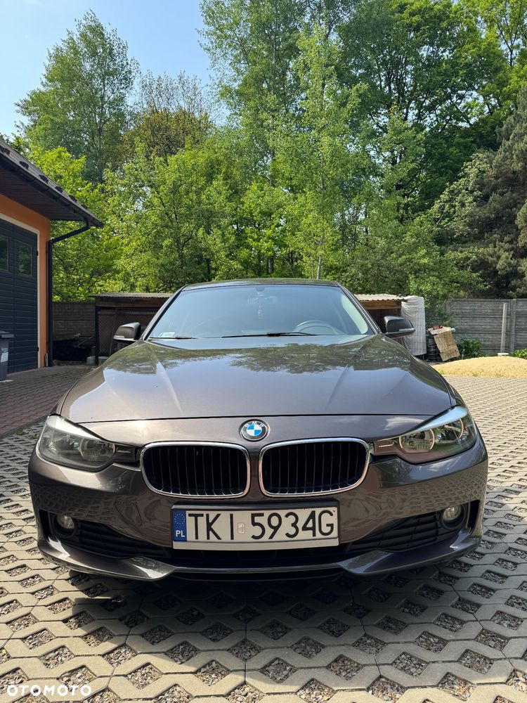 BMW Seria 3 316d - 2