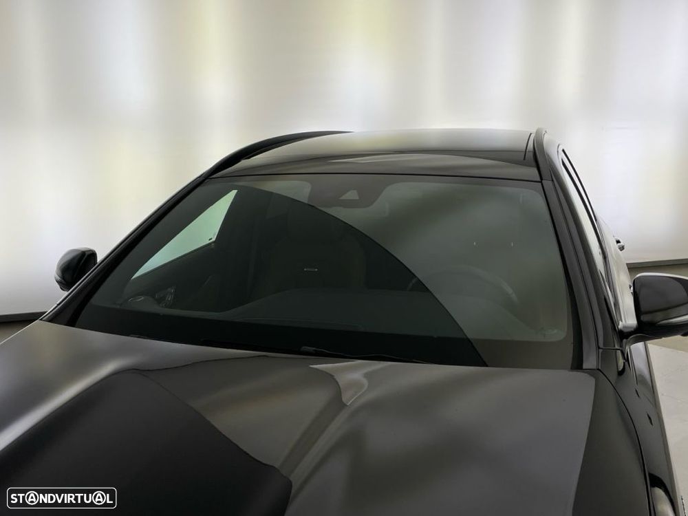 Mercedes-Benz E 53 AMG 4Matic+ - 26